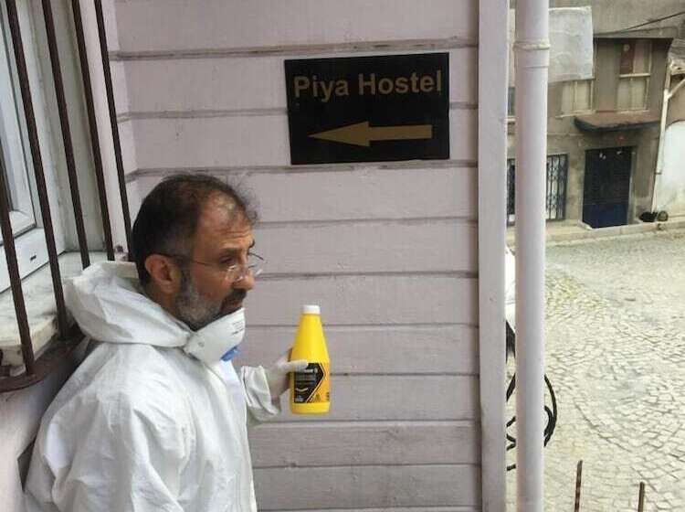 Piya Hostel