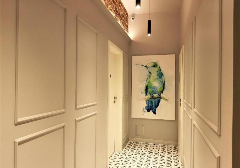 Sleepwell Apartments