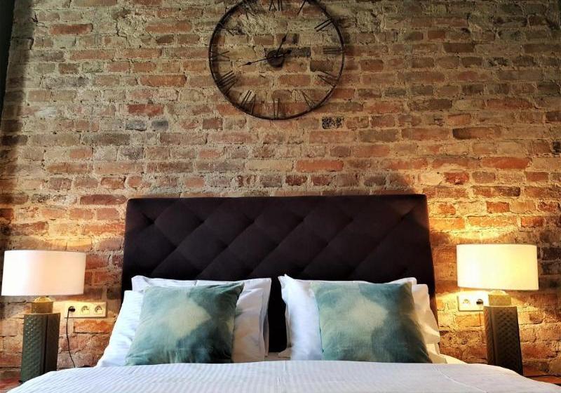 Sleepwell Apartments