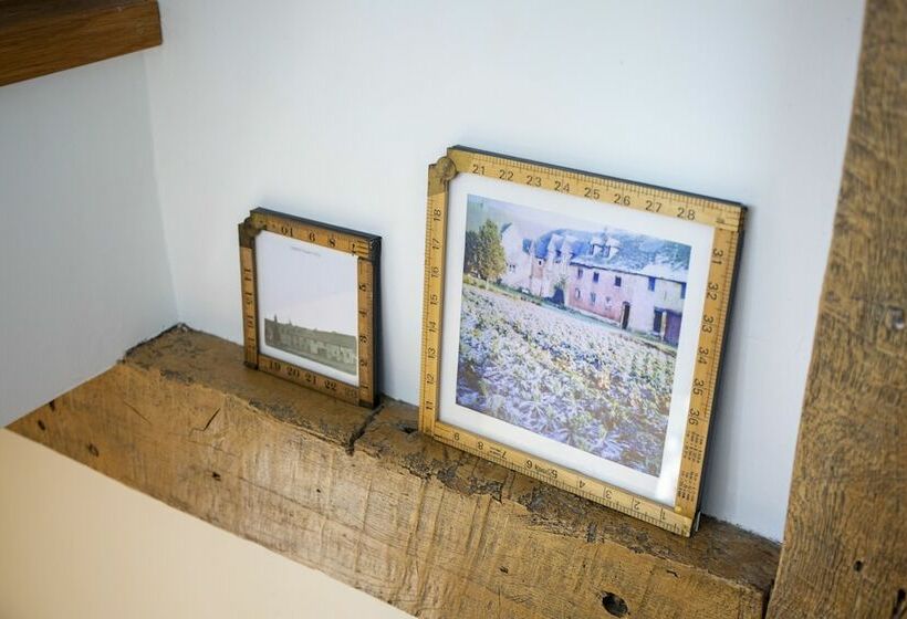 5 Malt Cottage In The Cotswolds