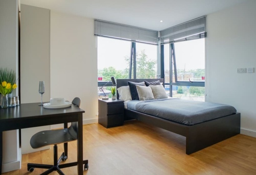 هاستل Rooms & Studios Students Only Sheffield