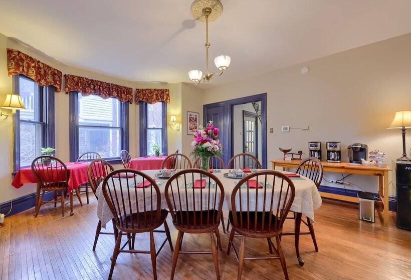 Bed and Breakfast The Alden House