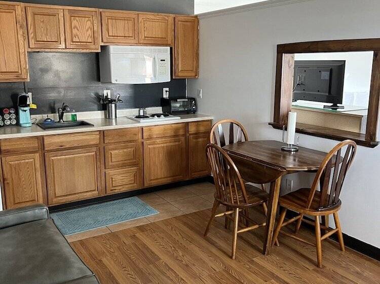 Circle Of Destination Motel