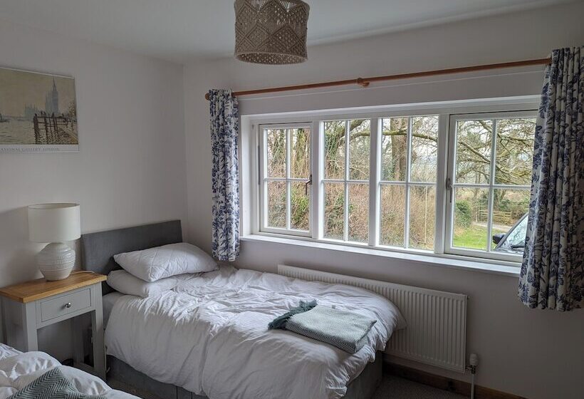 Cosy 2 Bed Property In Ashburton, Dartmoor