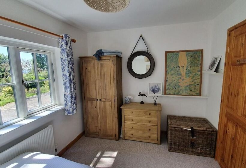 Cosy 2 Bed Property In Ashburton, Dartmoor