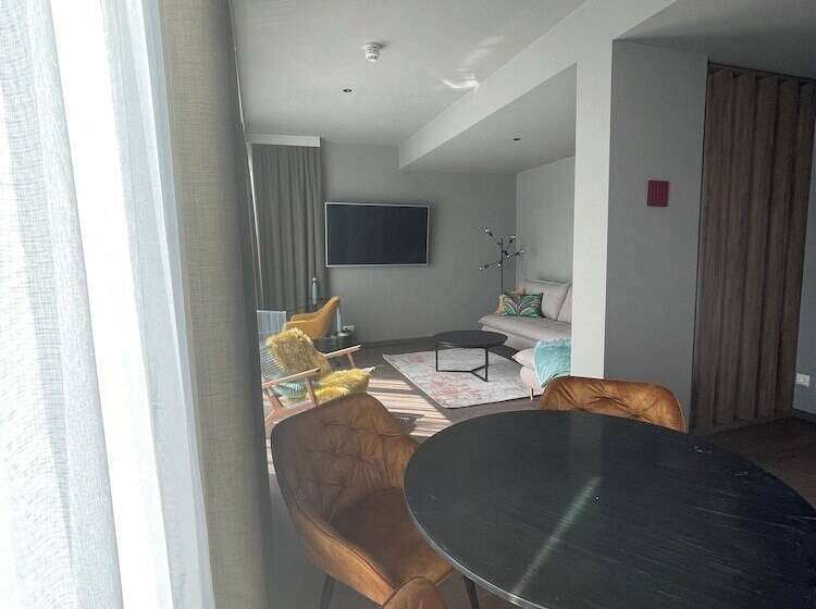 H24 Stadthotel Bernau