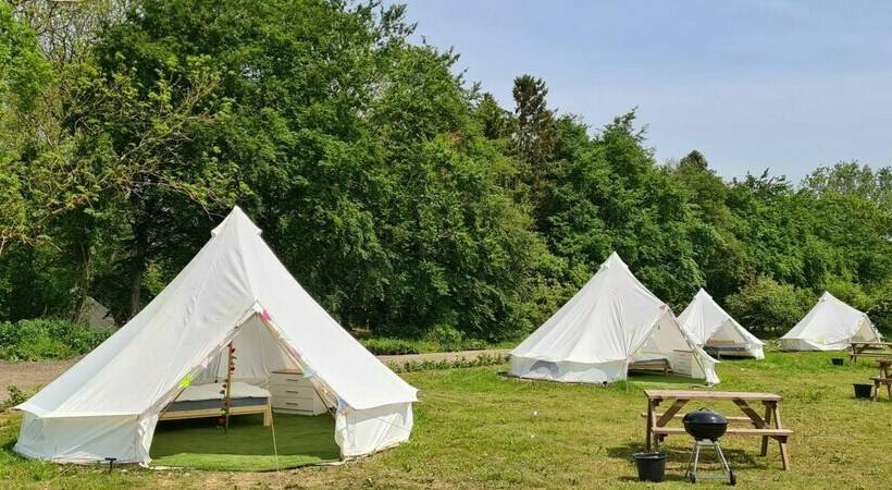 בית מלון כפרי 4 Meter Bell Tent  Up To 4 Persons Glamping