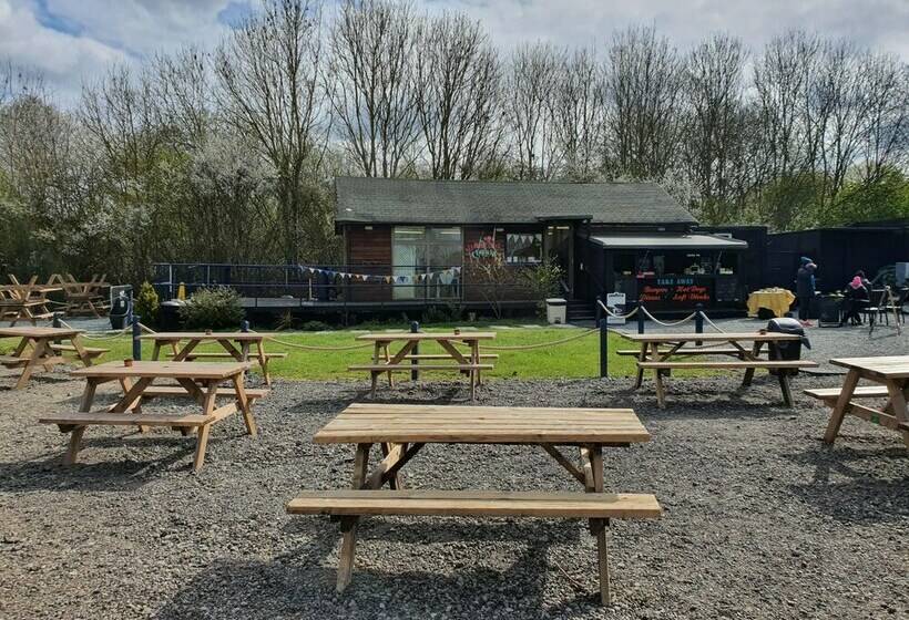 فندق Bring Your Own Tent  6 Birth Size Tent Max