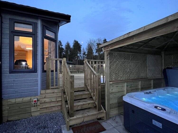 فندق Hollicarrs  Bluebell Lodge