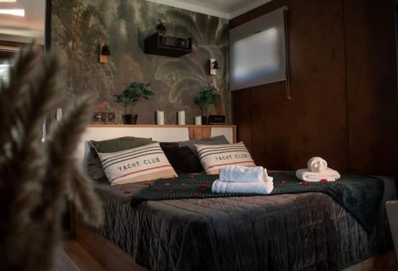 فندق Maison Sur L Eau Mille Et Une Nuits Avec Jacuzzi