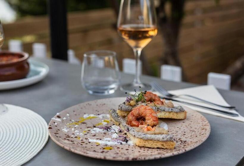 فندق Meliores Rooms & Restaurant