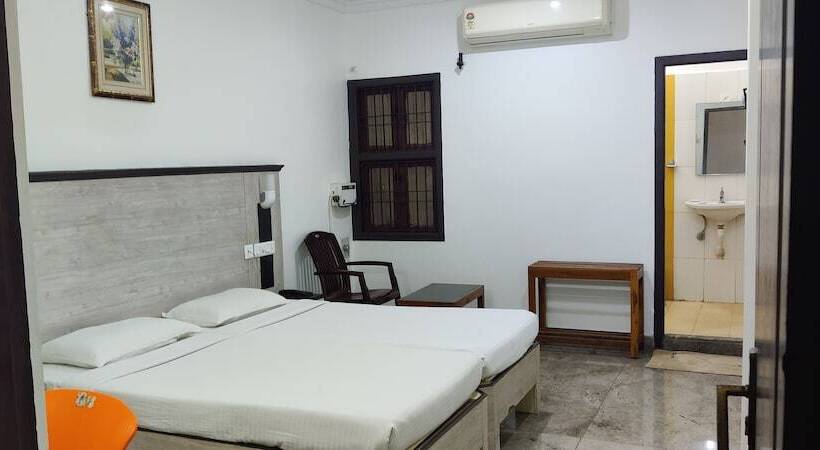 The Hotel Temple View