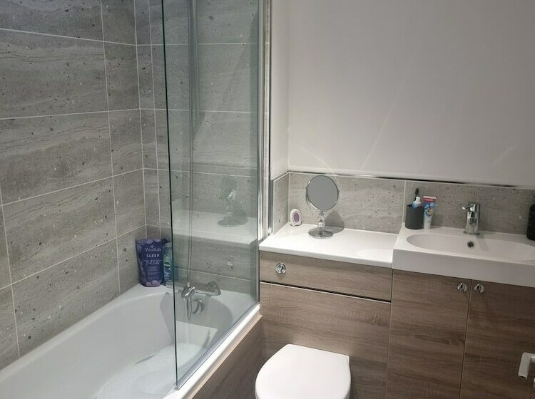 Impeccable Beachfront 2 Bed Cottage In St Bees