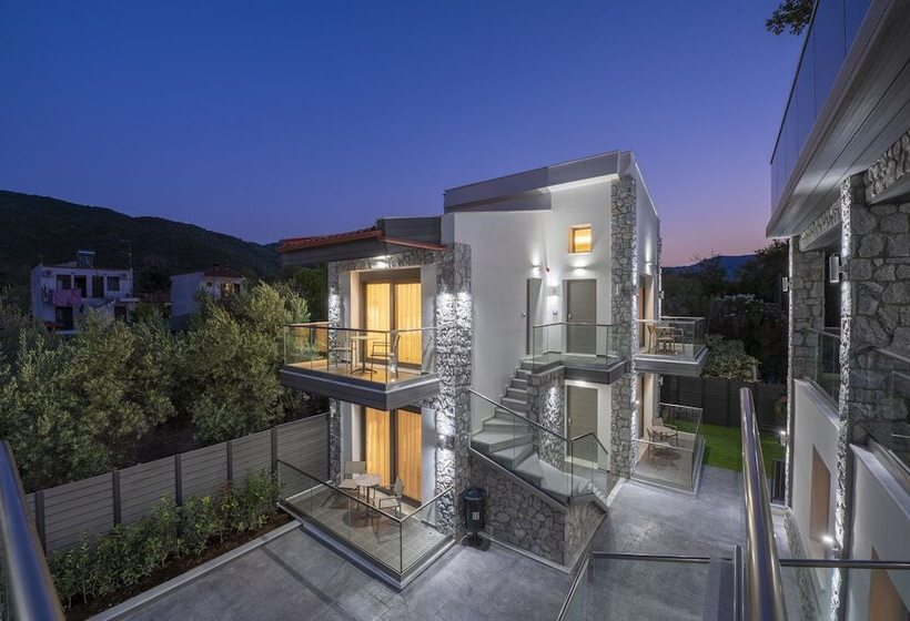 פנסיון Alpe Luxury Accommodation