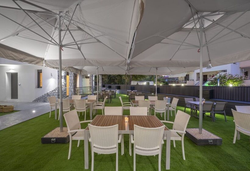 פנסיון Alpe Luxury Accommodation