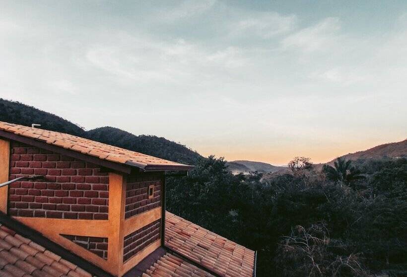 פנסיון Chale Sossego