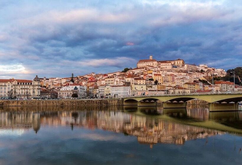 פנסיון Grannys Guesthouse