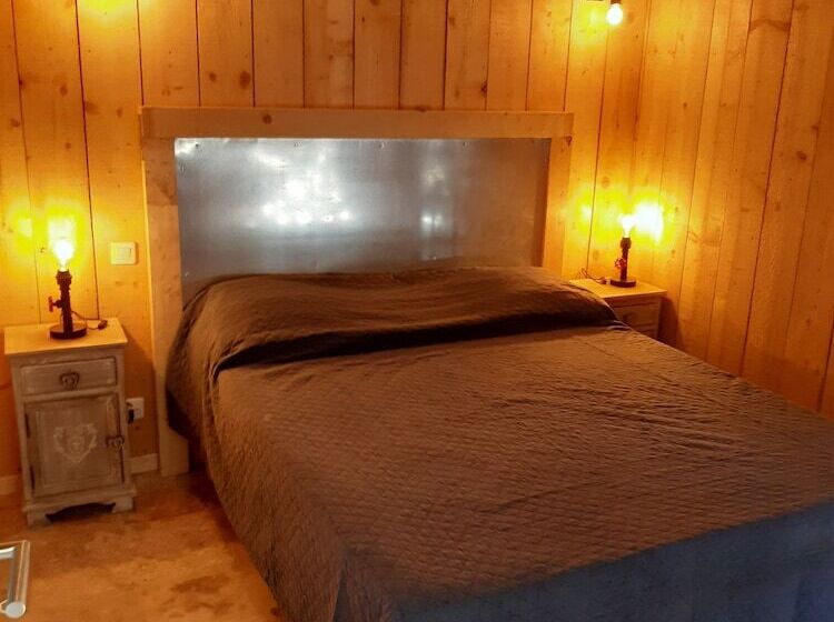 ペンション Mas Dansavan