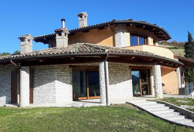 إقامة Beautiful 4 Bed House In Urbino In The Marche