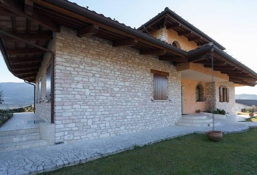 إقامة Beautiful 4 Bed House In Urbino In The Marche