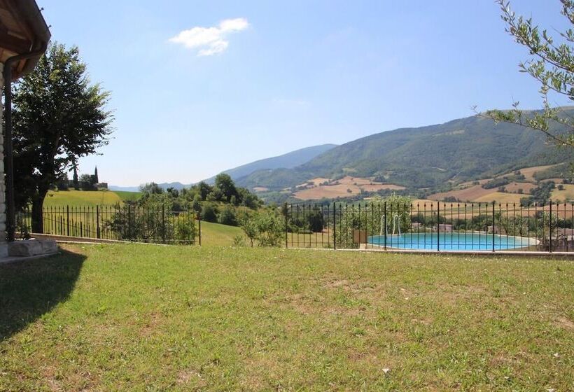 إقامة Beautiful 4 Bed House In Urbino In The Marche