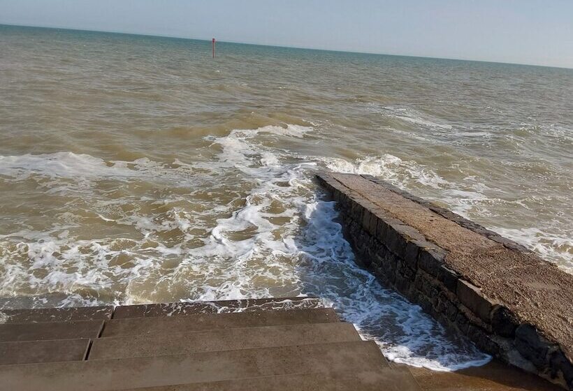 إقامة Family Fun 2bed Caravan Family Romney Marsh