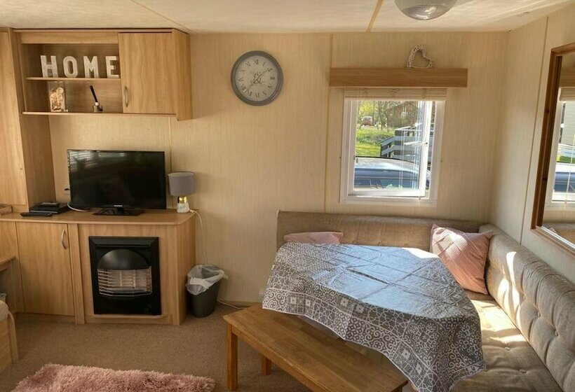 Stunning 8berth Caravan In Tattershall Lakes
