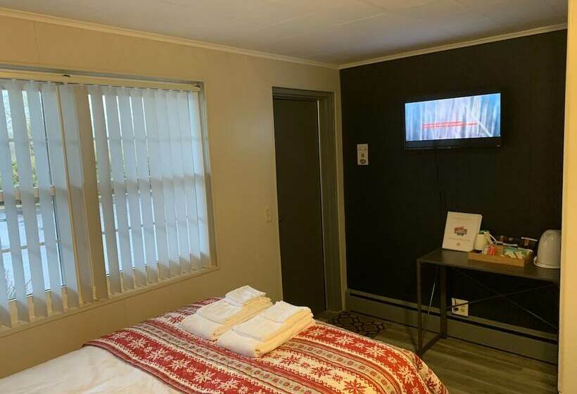 Yellow Springs Motel