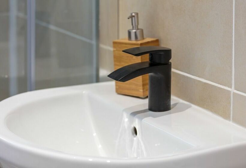 Entire Lovely Modern Scottish Cottage