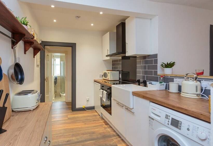 Entire Lovely Modern Scottish Cottage