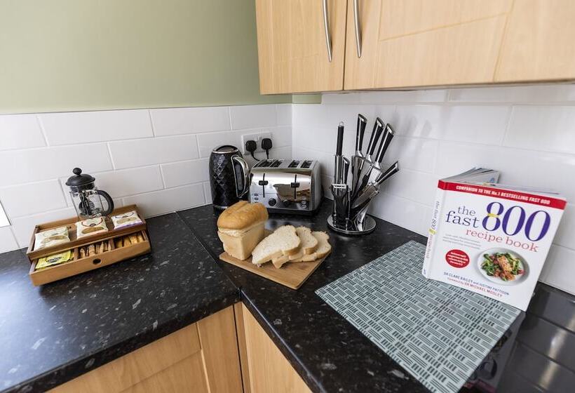 Hc Property   The Hideaway At Watergate Eye