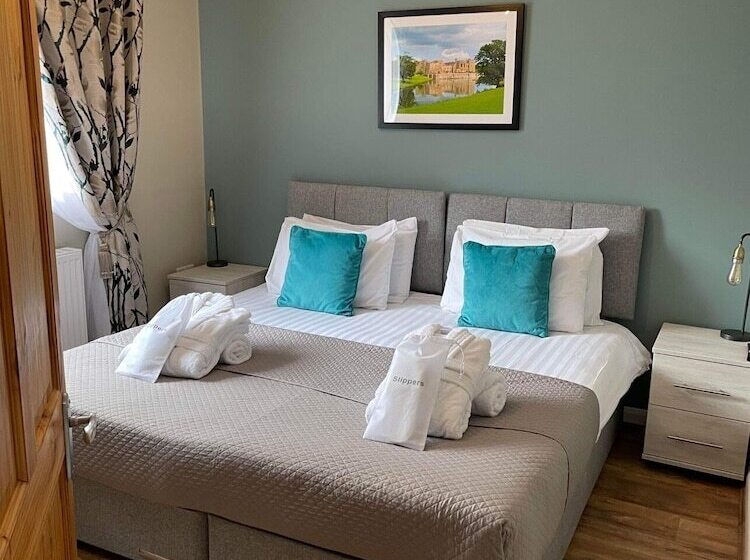 Hc Property   The Hideaway At Watergate Eye