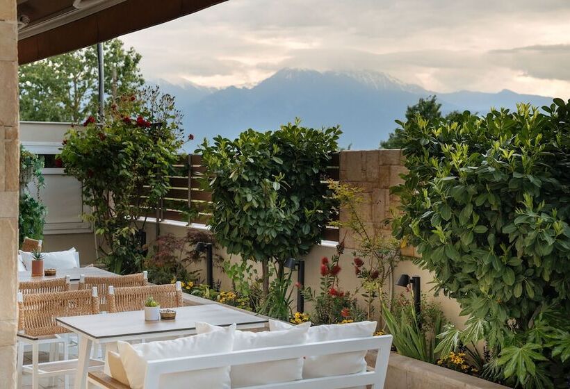 בית מלון כפרי Elle Rooms & Suites