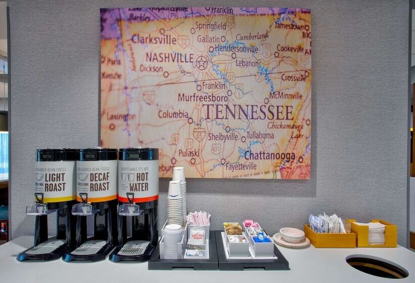 فندق Hampton Inn By Hilton Paris