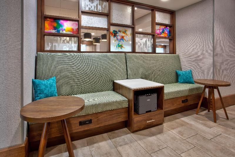 فندق Hampton Inn By Hilton Paris