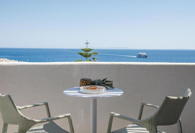 ホテル The Authentic Village Boutique