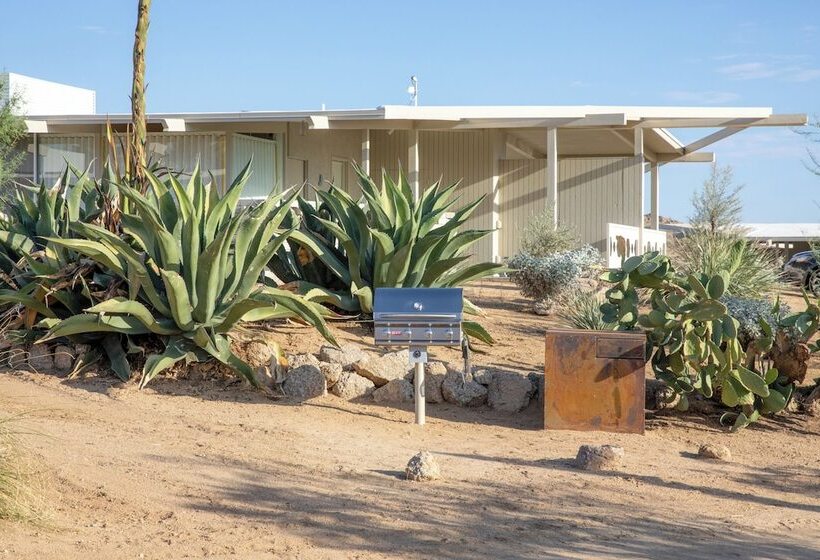 호텔 The Bungalows By Homestead Modern At The Joshua Tree Retreat Center
