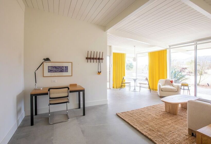 호텔 The Bungalows By Homestead Modern At The Joshua Tree Retreat Center