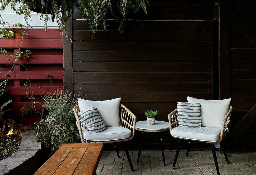 فندق Townley House Boutique