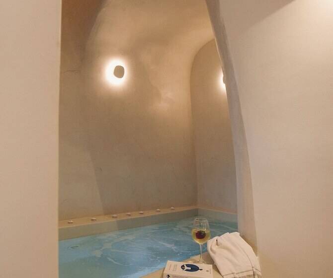 Hotel Utopia Suites Santorini