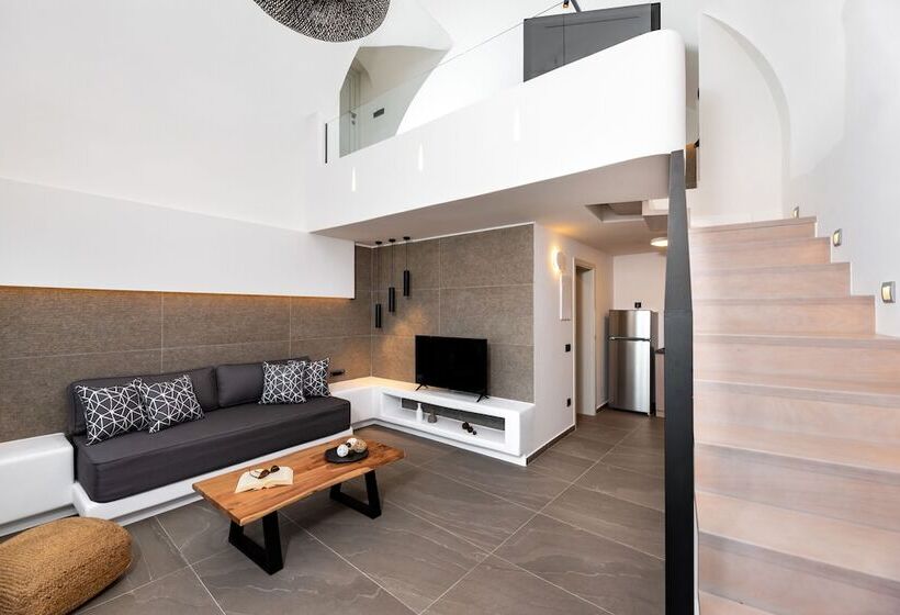 Neoma Luxury Suites
