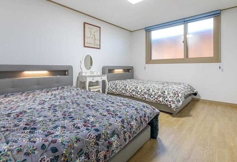 Pensão Gapyeong Mois