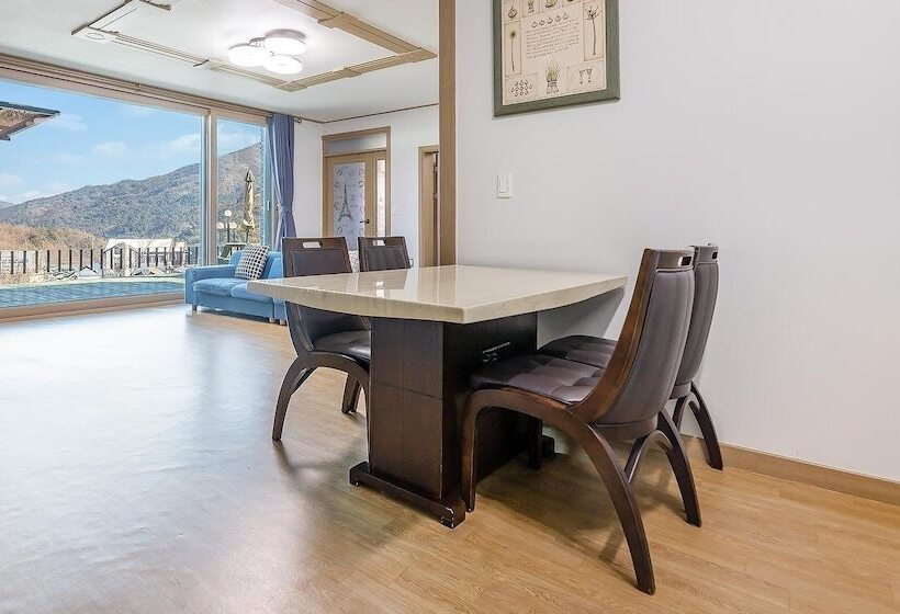 پانسیون Gapyeong Mois