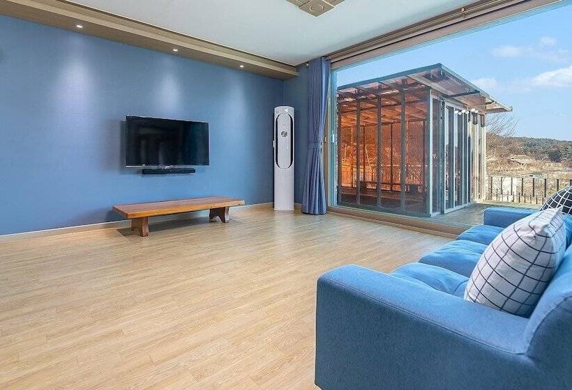 Pensão Gapyeong Mois