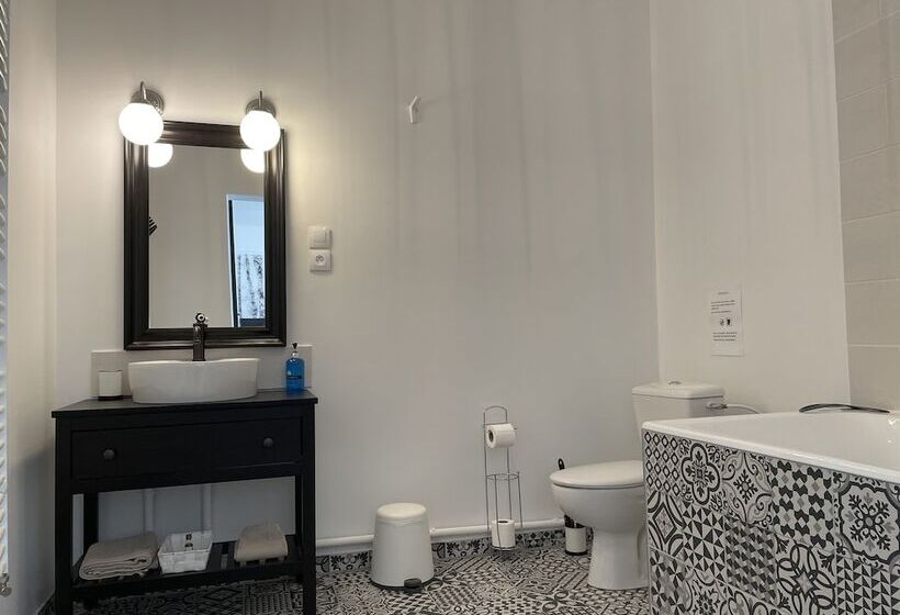 بنسيون Les Hotes D’eloise