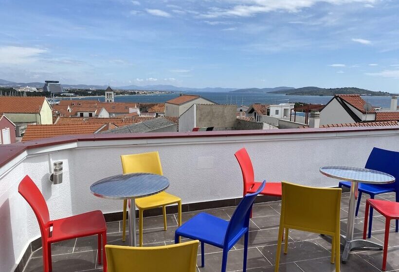 膳宿费 Lighthouse Vodice