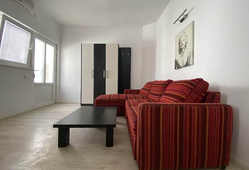 膳宿费 Lighthouse Vodice