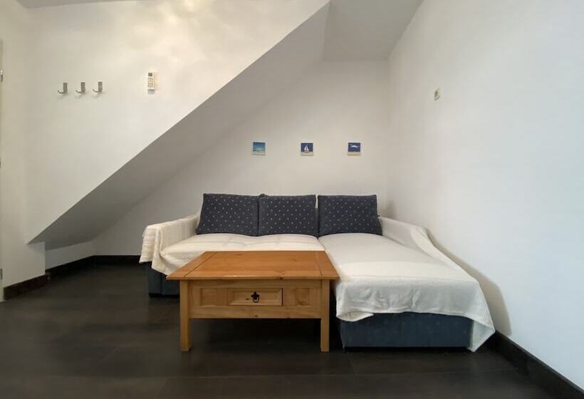 膳宿费 Lighthouse Vodice