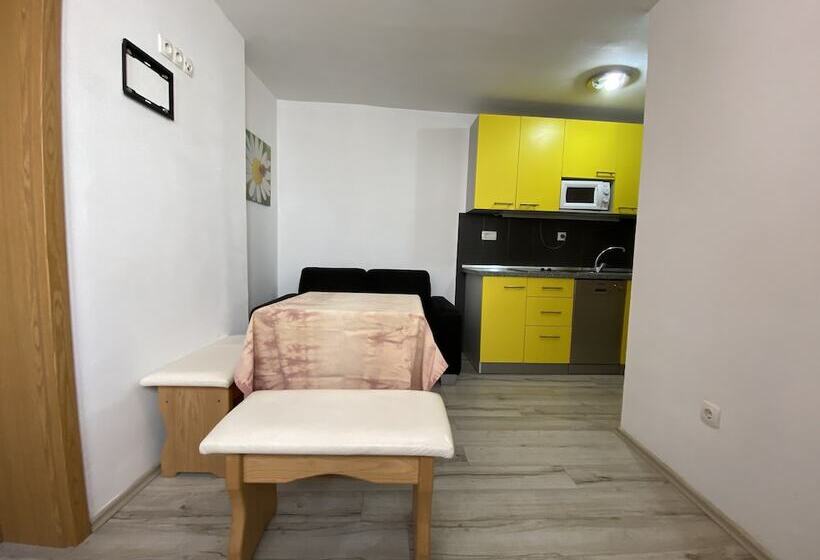 膳宿费 Lighthouse Vodice