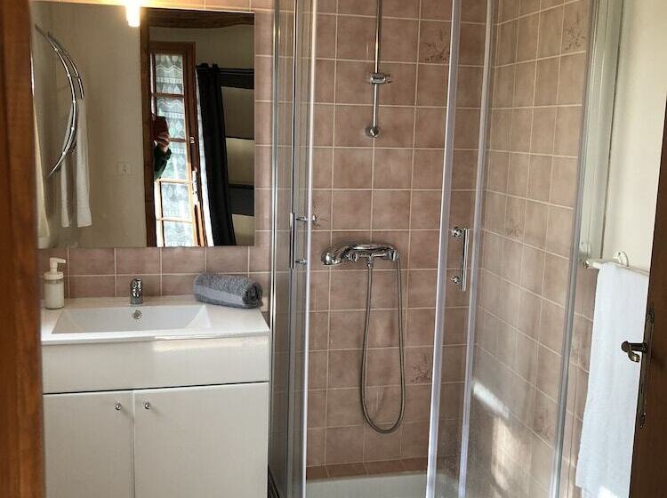 بنسيون Maison D Hôtes Ourdeaux Et Gîte Chez Rouchon